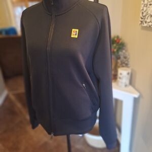 Nike Court Women's Black Bomber Tennis Jacket Batwing Sleeve with Logo Sz L